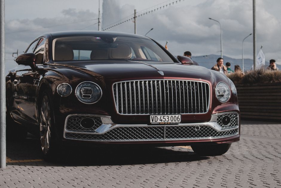A 1990 Bentley Turbo R: Luxury Sedan or Costly Gamble?