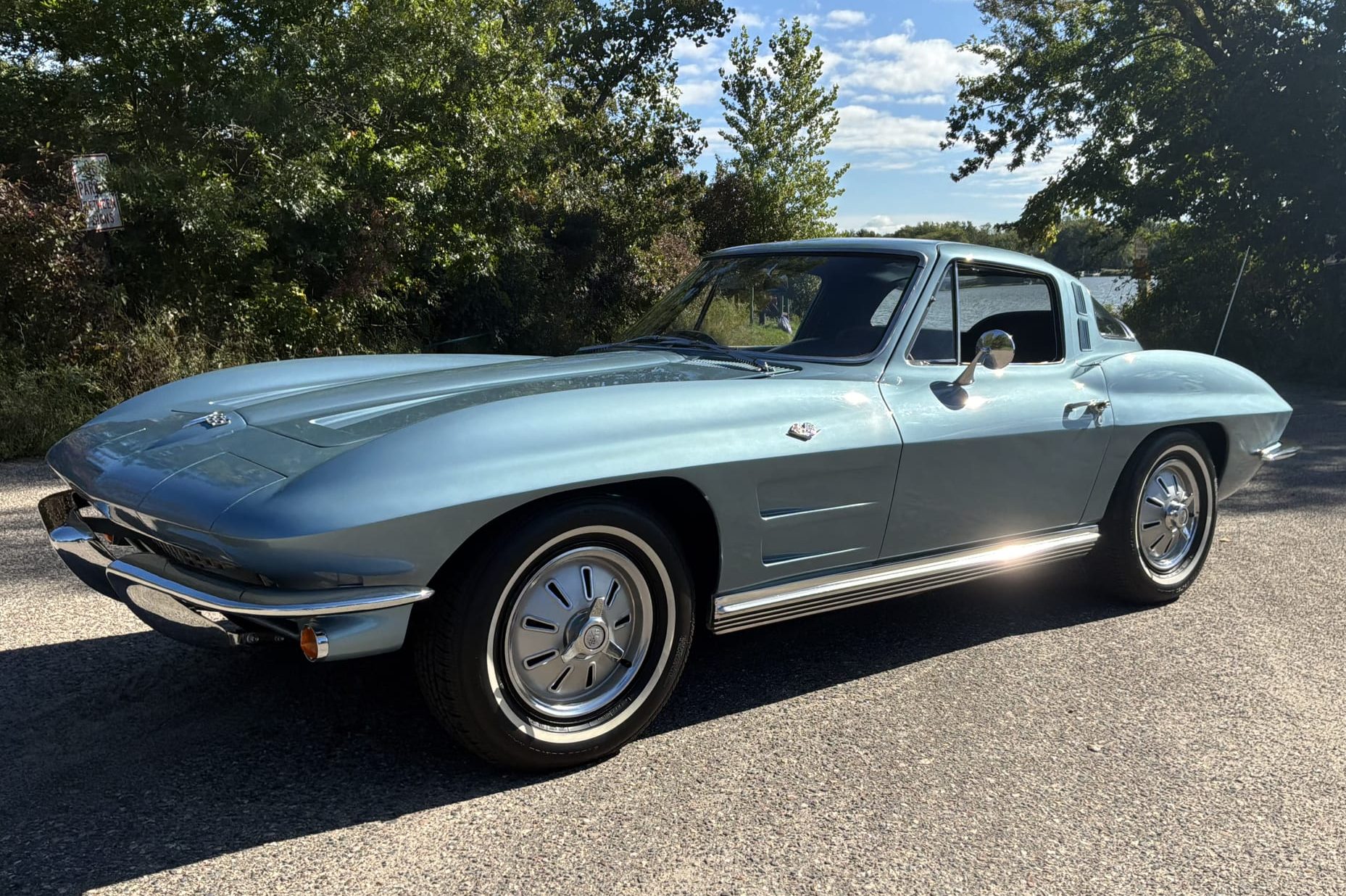 Silver Blue 1964 Corvette Coupe Rezervsiz Açık Artırmada