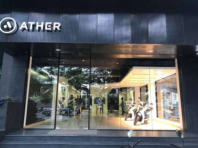 Ather Energy, Elektrikli Scooter Satışlarını Artırmak İçin Yeni Marka Konarc'a Güveniyor, Yerli Batarya Hücresi Tedariğini Hedefliyor