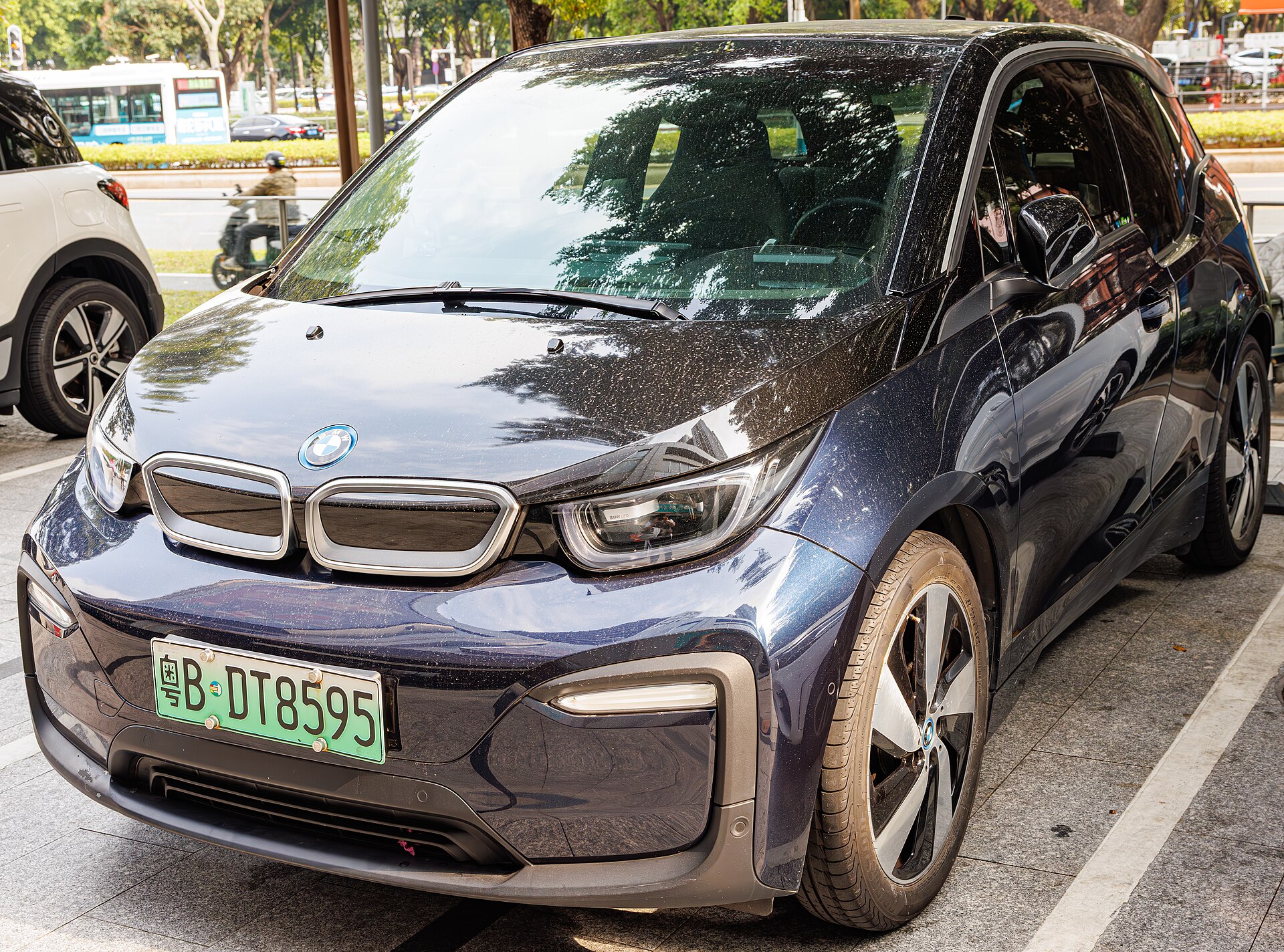 BMW 2027 i3 için siparişleri erken açtı: 468 mile kadar menzil, 61.500 dolardan başlayan fiyat