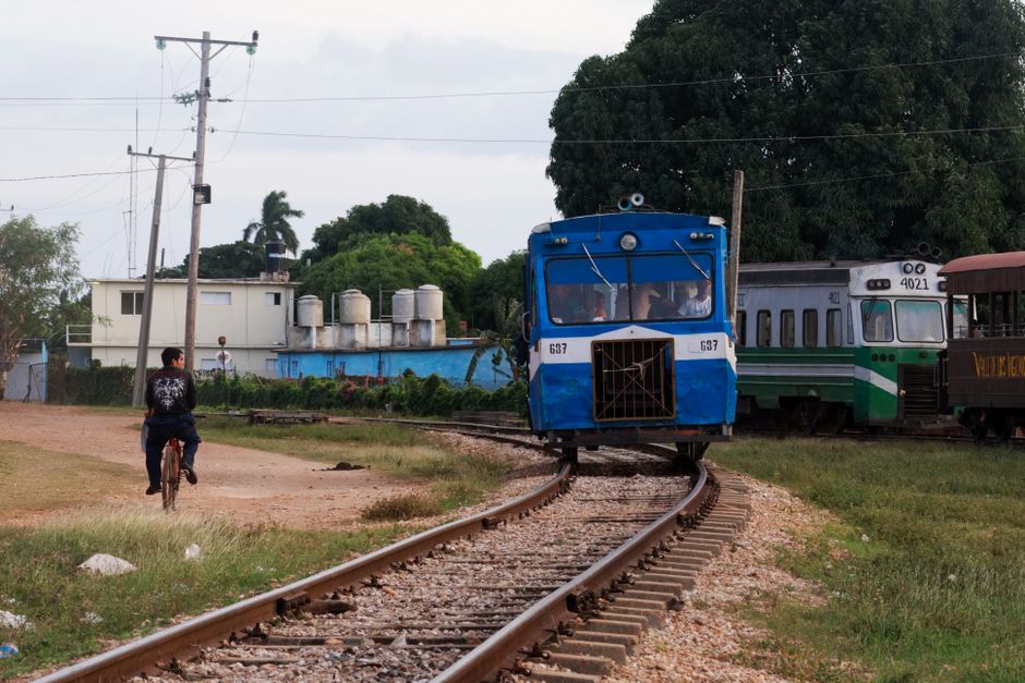 The Sweet Story of Hershey's Electrified Sugar Railway in Cuba