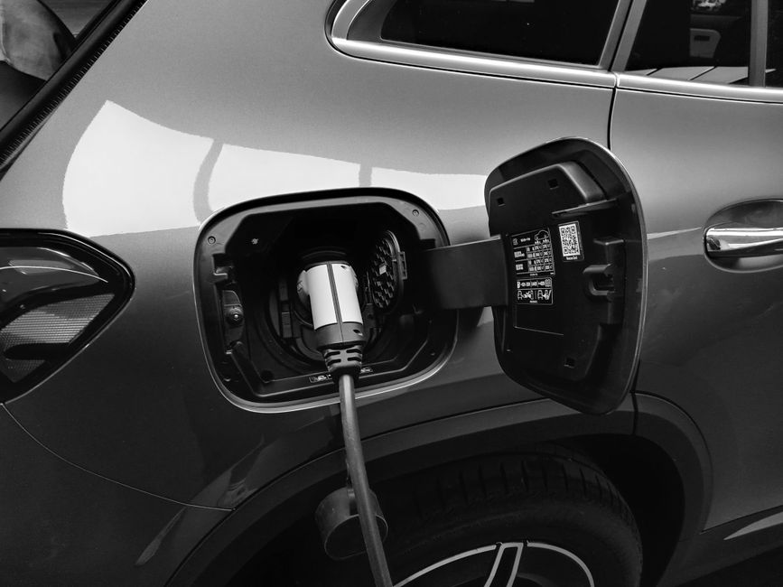 Hyundai CEO Warns Cheap Chinese EVs Could Soon Reach US Shores
