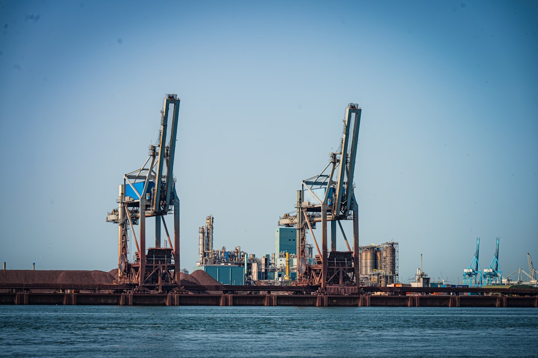Kempower stattet kanadische Hafen-Terminals von DP World mit DC-Schnellladung aus