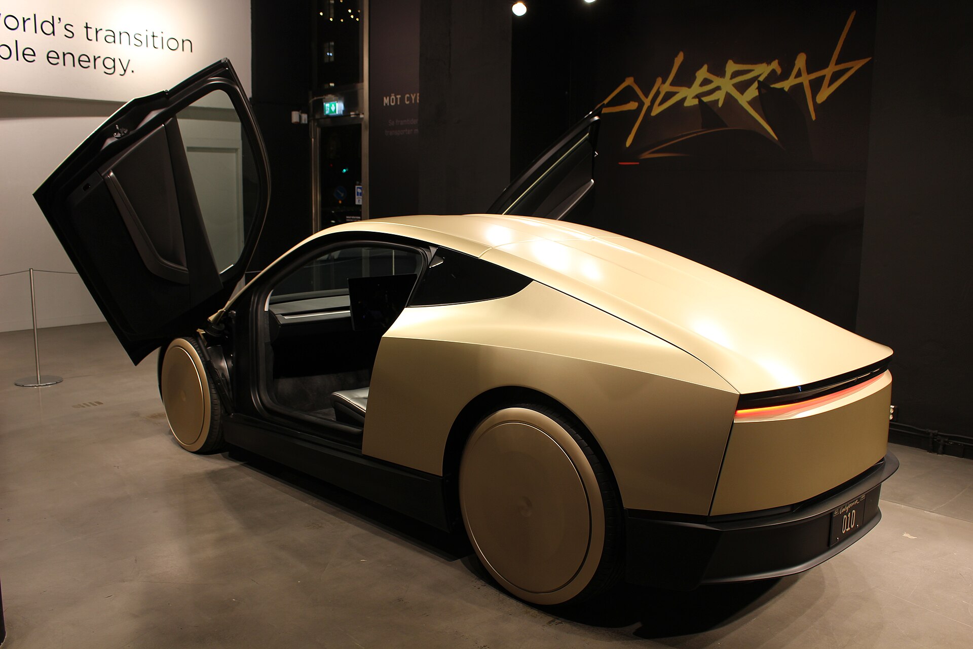 Tesla, Sürücüsüz Cybercab Robotaksi Filosunu Austin'de 100 Aracın Üzerine Çıkardı