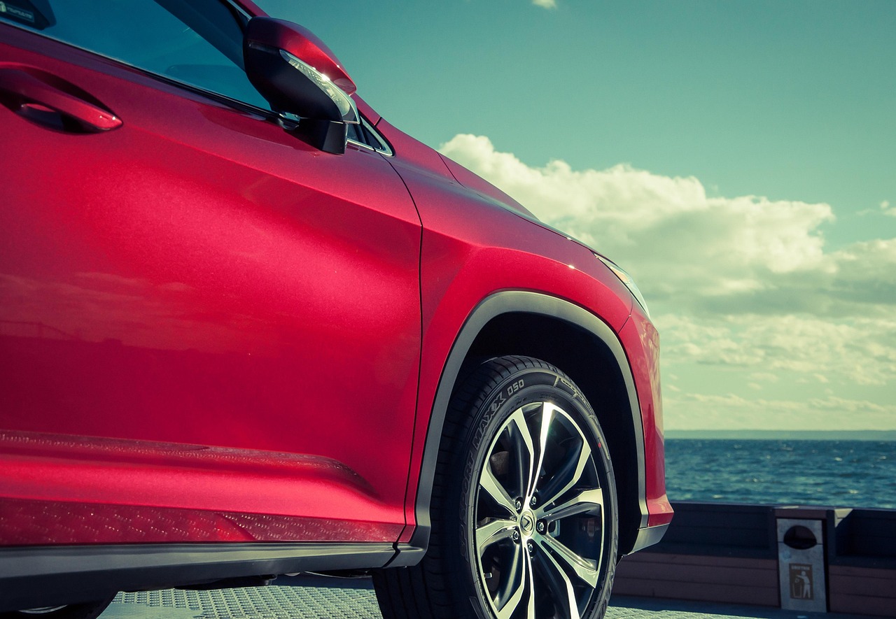 Huawei-Backed Luxeed RX SUV Set for August Pre-Sales