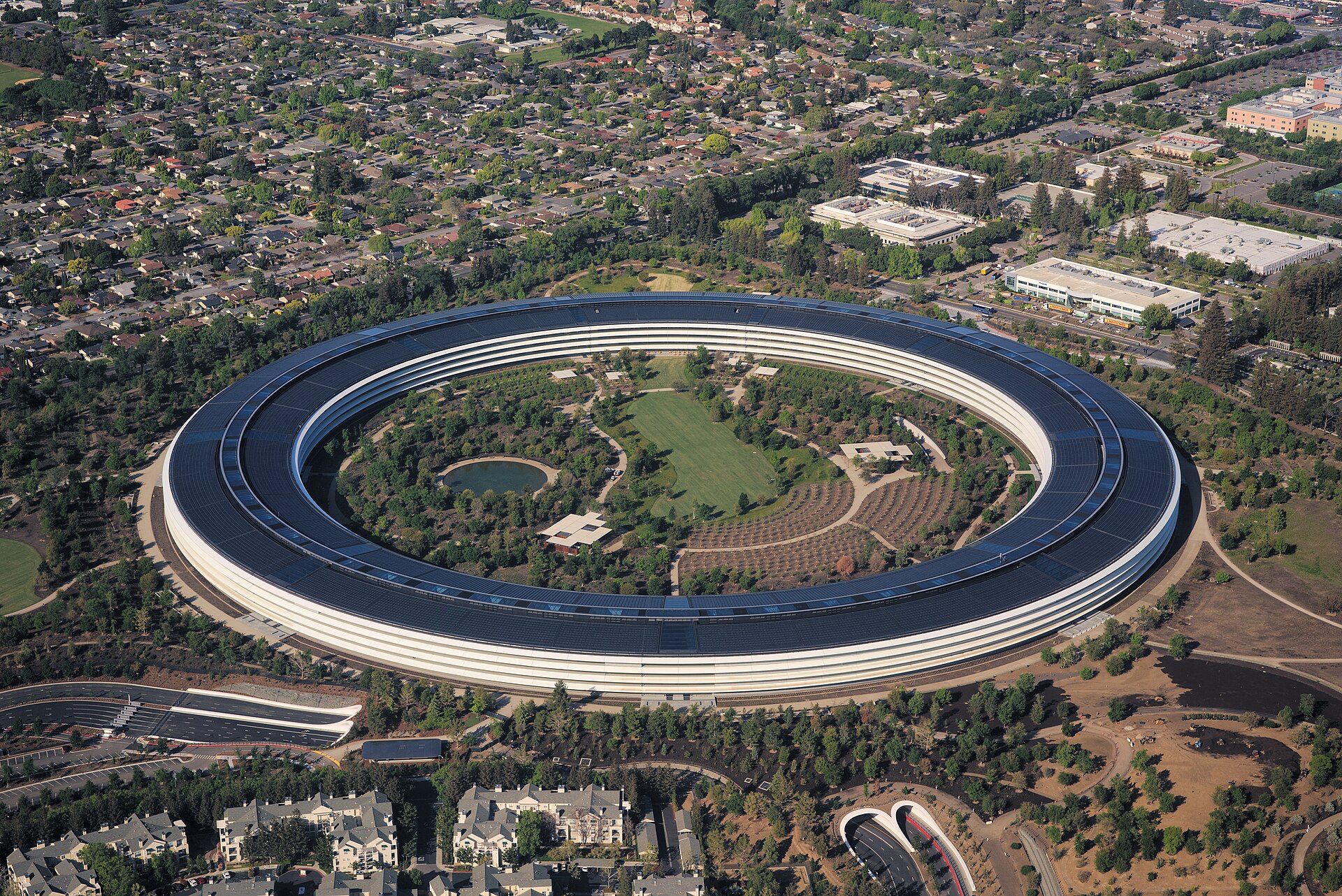 Apple Patentı: Otonom Araçlar Haritalara Daha Az Bağımlı Olabilir