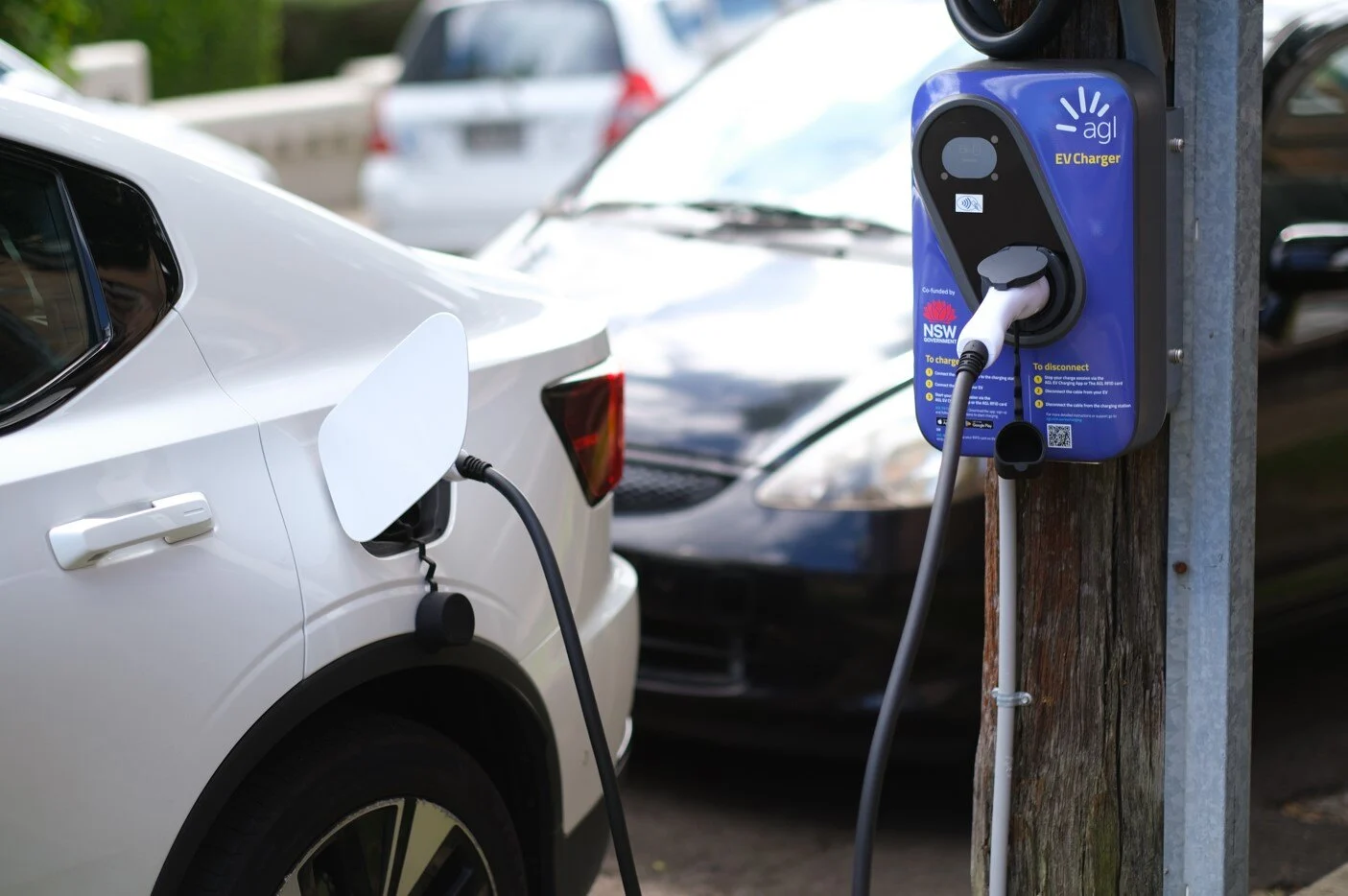 Australia's First National EV Charging Roadmap Targets Passenger and Heavy Vehicles Through 2035