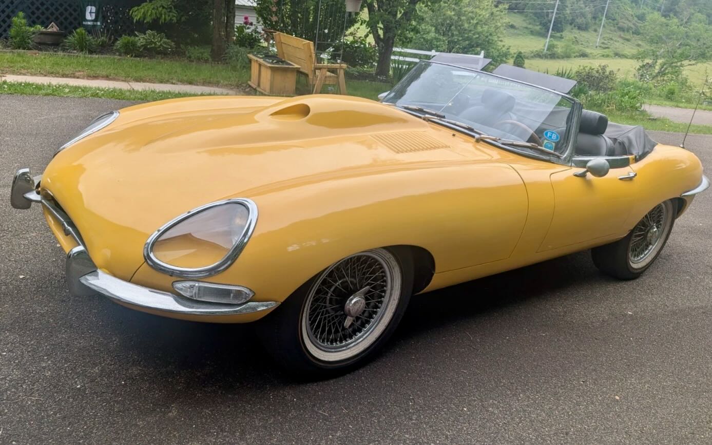 Ford V8'li 1964 Jaguar E-Type Roadster: Sürüş Keyfi Ön Planda