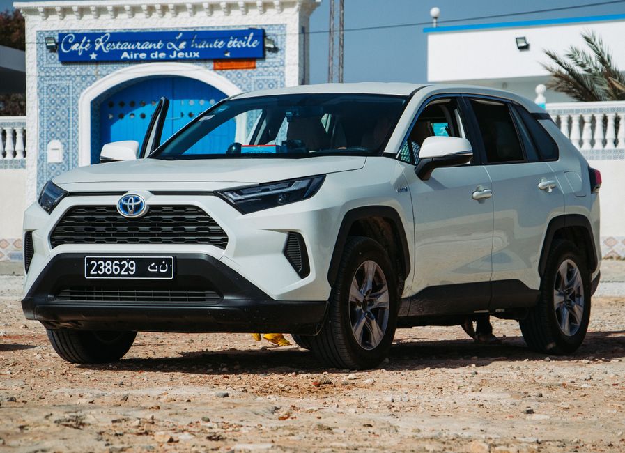 Toyota bZ5 Gets a Refresh: China Launch Set for August 26 with New Upgrades