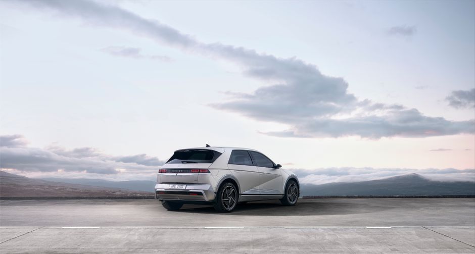 Hyundai, 17.700 Dolarlık Ioniq V İçin Sipariş Almaya Başladı—Ama Sizin Pazarınızda Değil