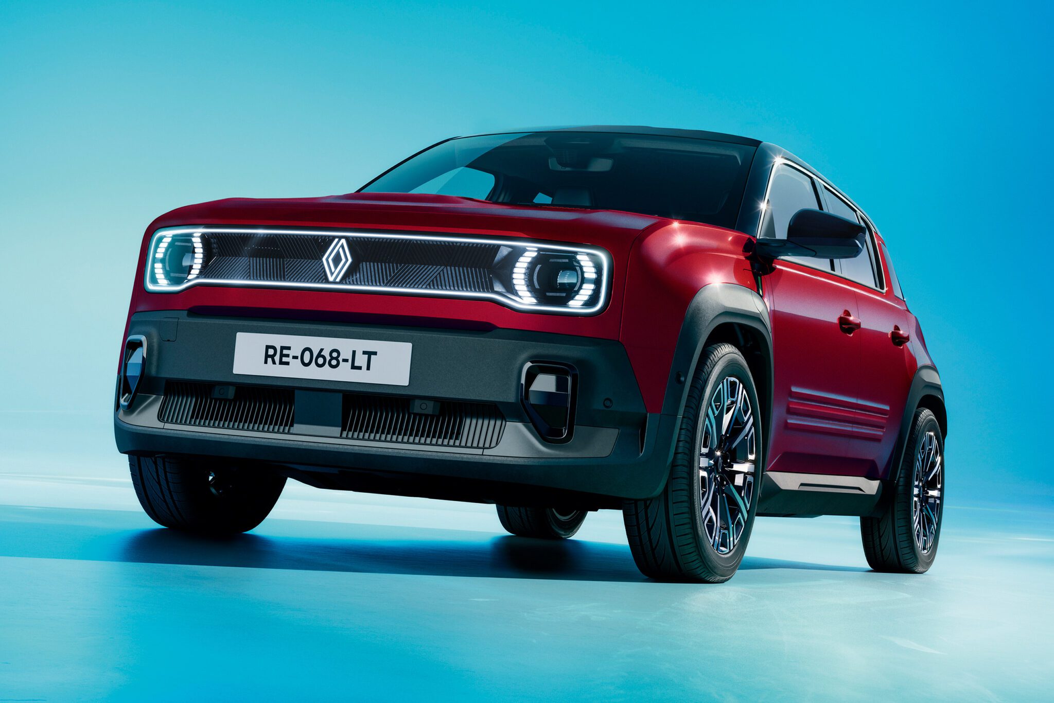 Renault 4 E-Tech Menzili 415 km'ye Çıktı, LFP'li Giriş Versiyonu Geliyor
