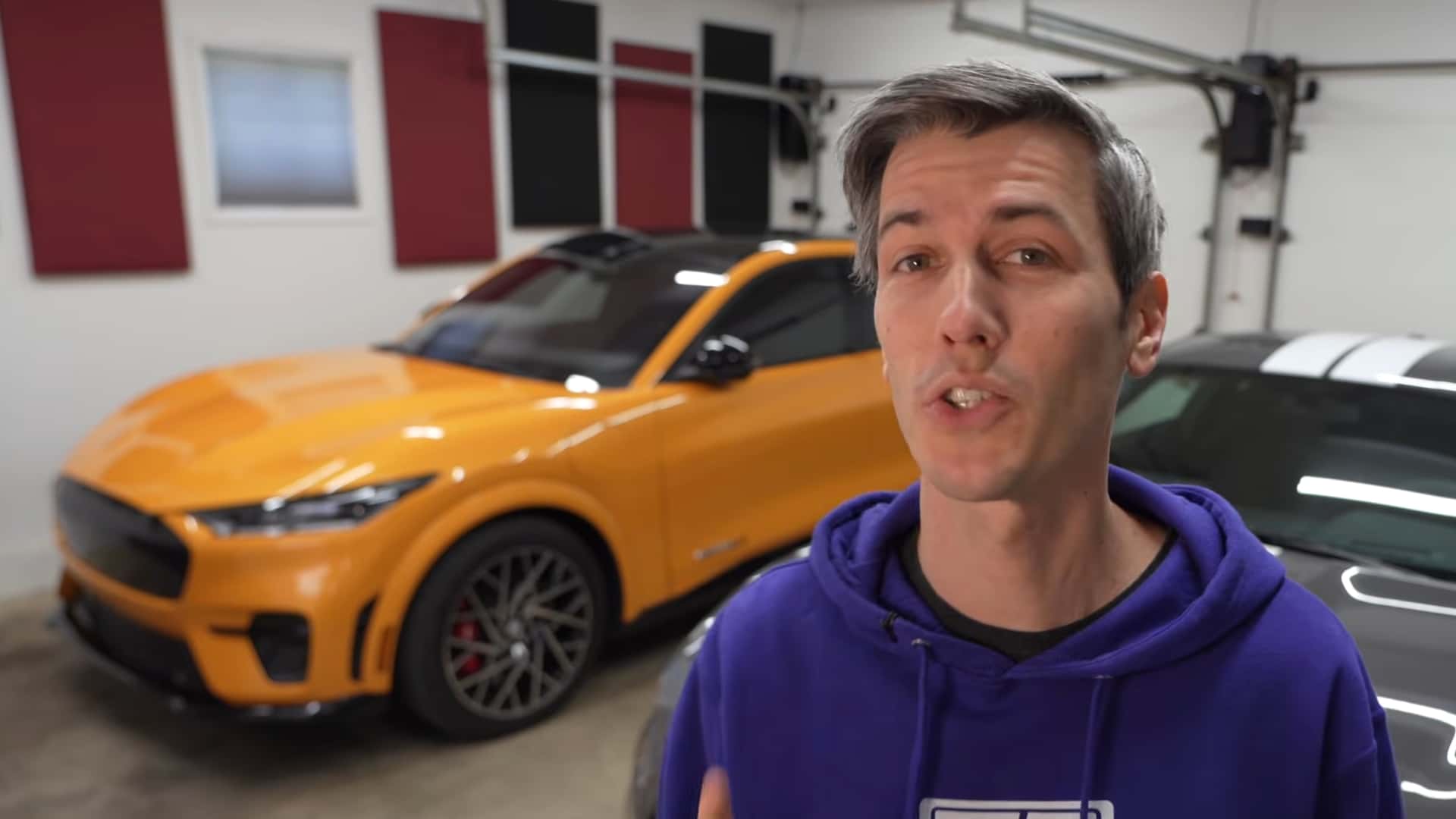 Bir YouTuber Lucid ve Tesla'yı Bıraktı: Şimdi Neden İkinci El Mustang Mach-E GT Kullanıyor?