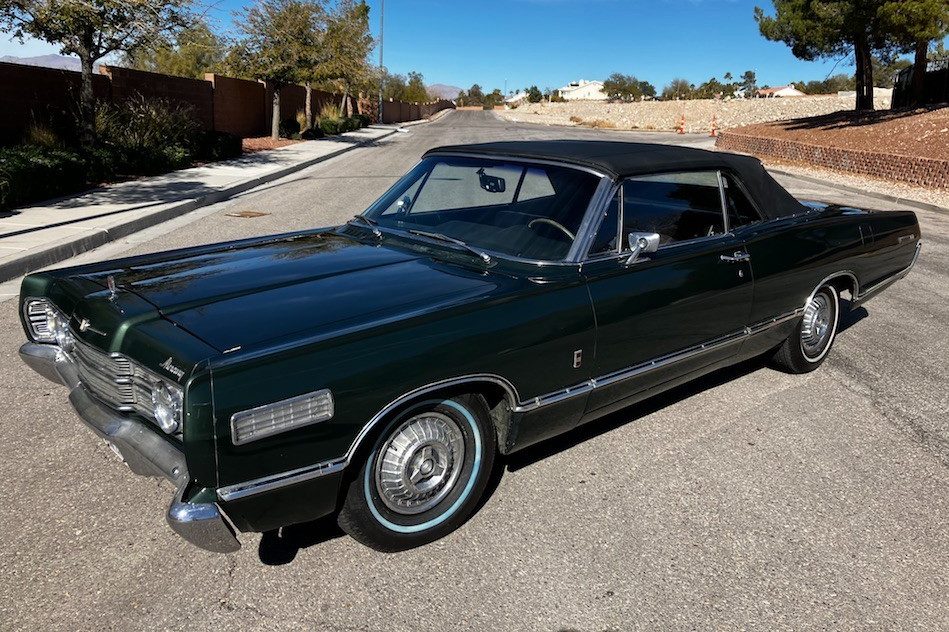 410 Motorlu Üstü Açık Klasik: 1967 Mercury Park Lane Convertible