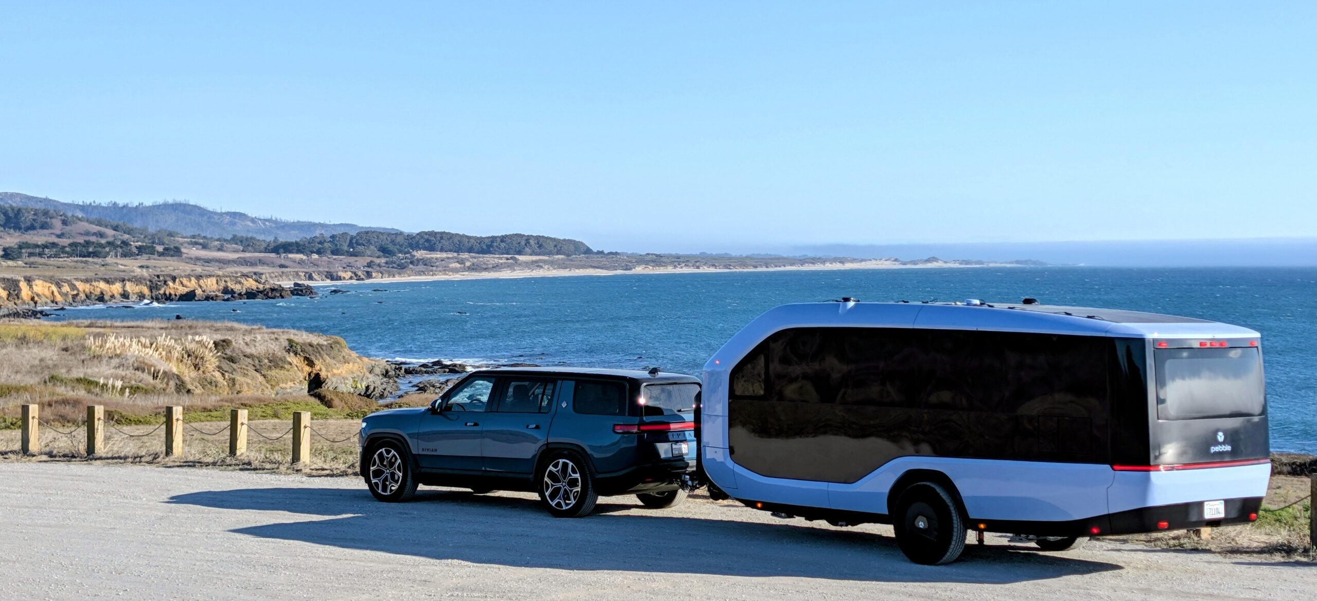 Pebble, 2027 Flow'u 4 kW'a Kadar Güneş Enerjisiyle Gezici Bir Mikro Şebekeye Dönüştürdü