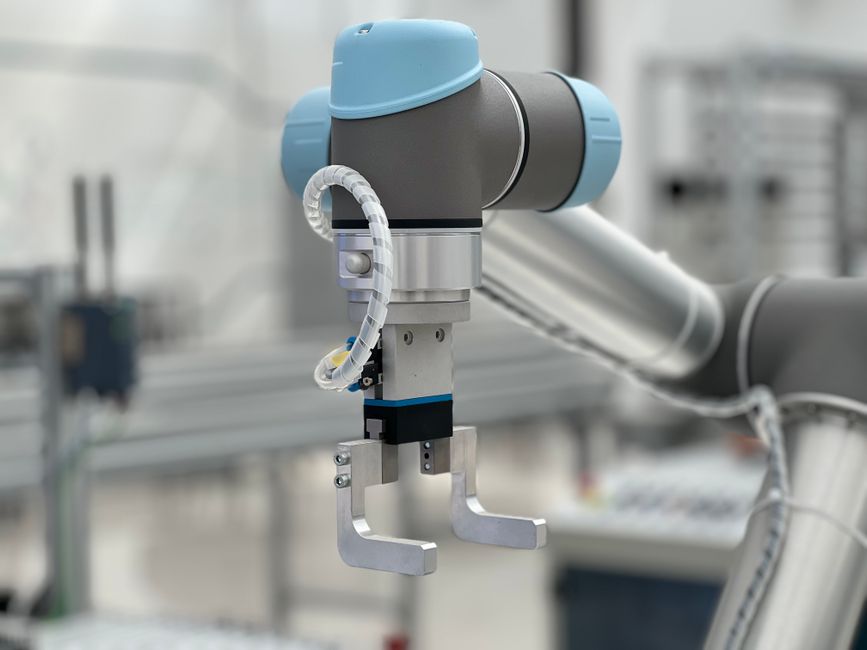 Rivian's Mind Robotics Taps Doug Field to Lead Industrial AI Push