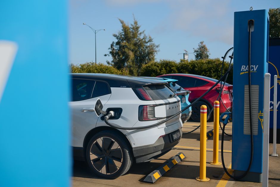 Australian EV Charging Push Stalls in the Regions as Ownership Doubles