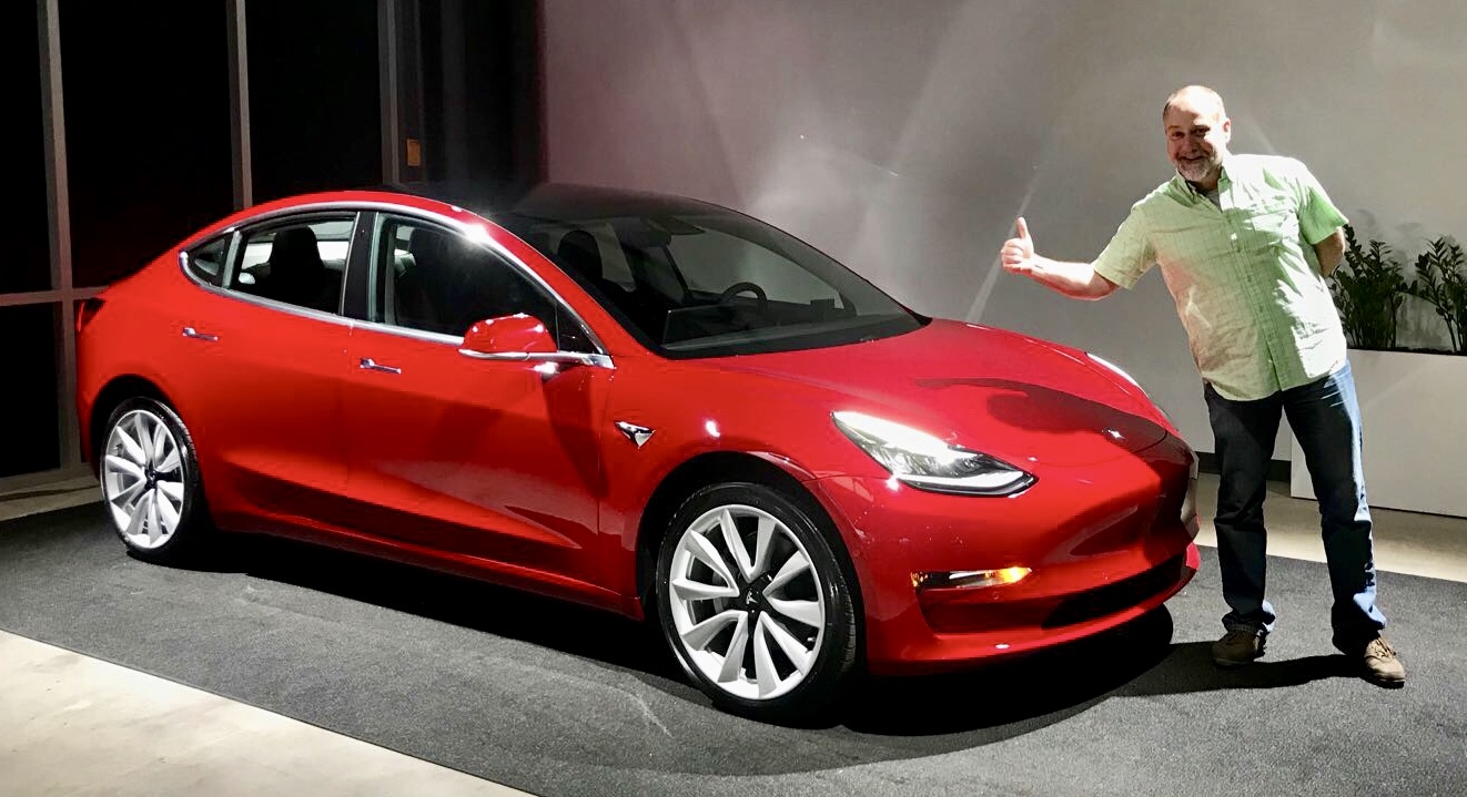 Tesla'nın 3. Çeyrek Teslimatları Analist Beklentilerini Aştı, Hisse Yükseldi