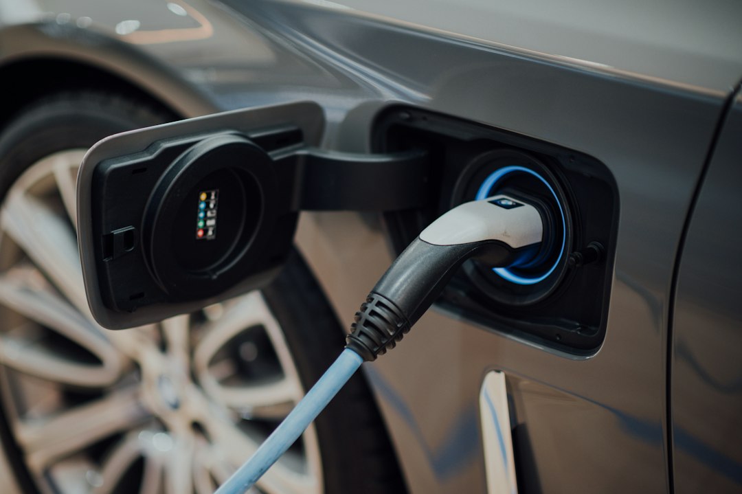 New Research Finds Battery Electric Cars Emit 73% Less Than Combustion Vehicles
