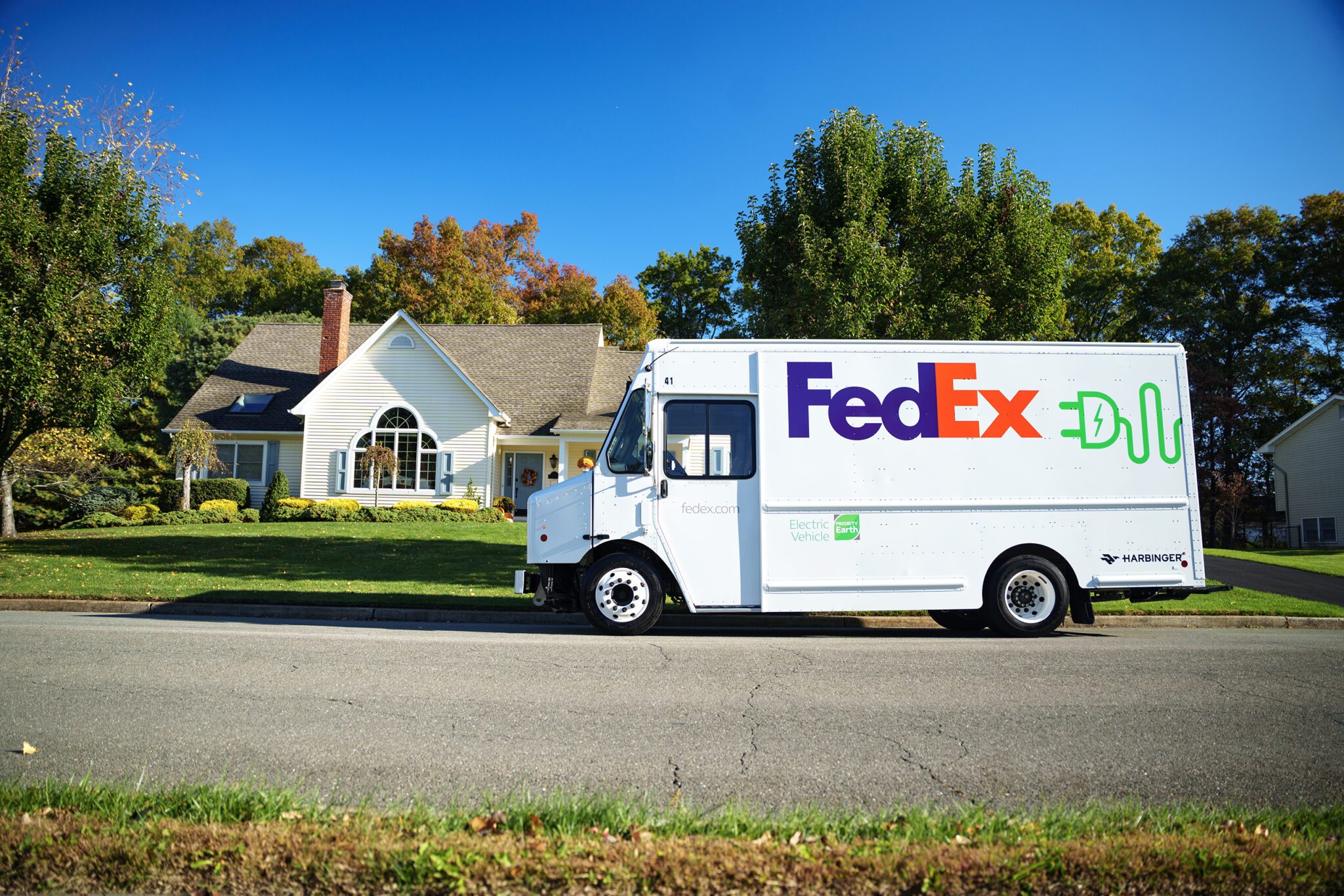 FedEx Places US$300m Order for 2,000 Harbinger Electric Trucks