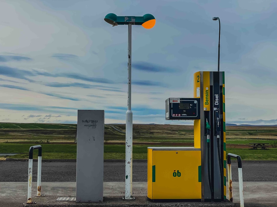 BYD Hits 10,000 Flash Charging Stations, Surpassing 1.8 Million Users