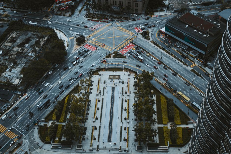 How Digital Twins and Sensor Fusion Are Making Intersections Safer and Smoother