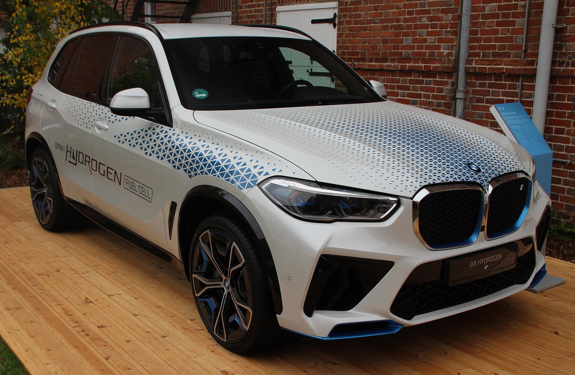 BMW, Leipzig'de Hidrojen Yanmalı Kamyonu Göreve Soktu