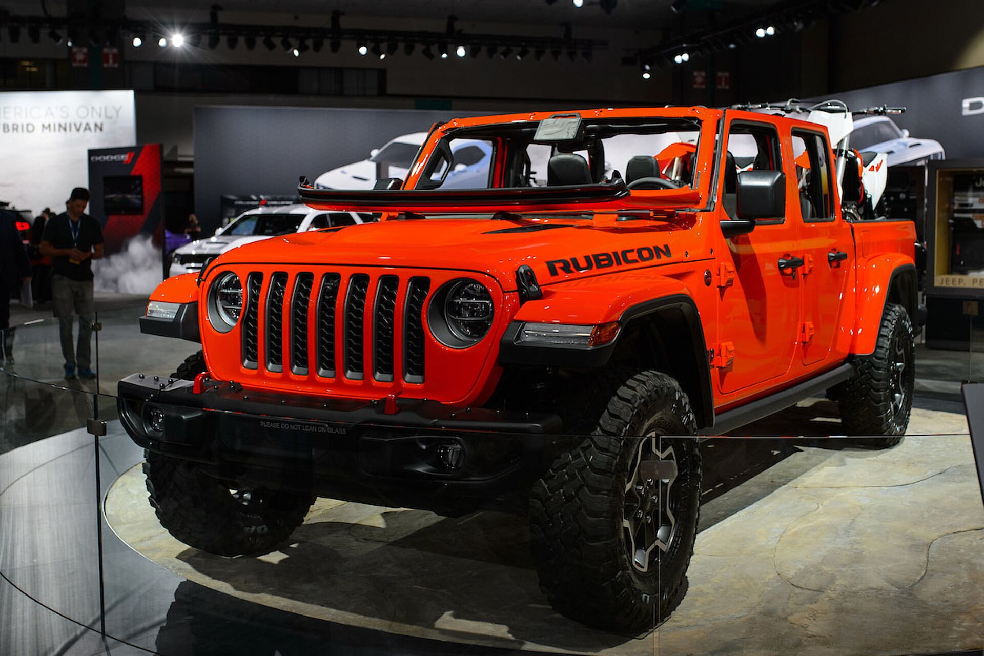 Stellantis, Jeep ve Ram Markalarına Yeni CEO'lar Atadı
