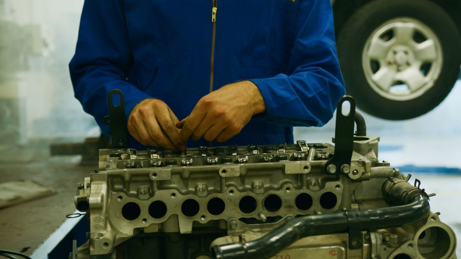 NHTSA Probes GM's 6.2L V8 Fix as Engine Failures Persist Post-Recall
