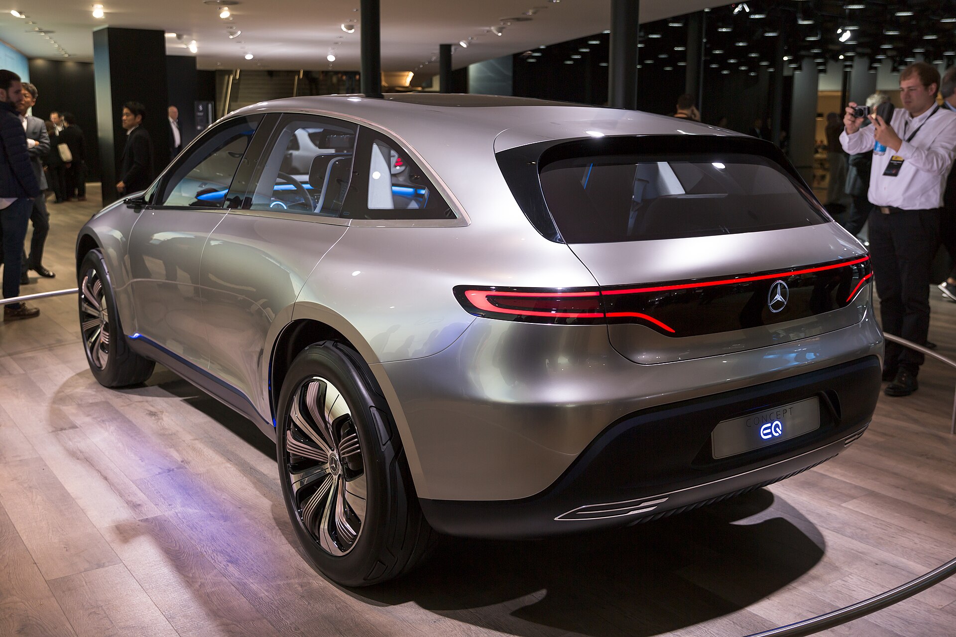 Mercedes-Benz'in Elektrikli Araç Satışları Küresel Teslimatların %16'sına Ulaştı