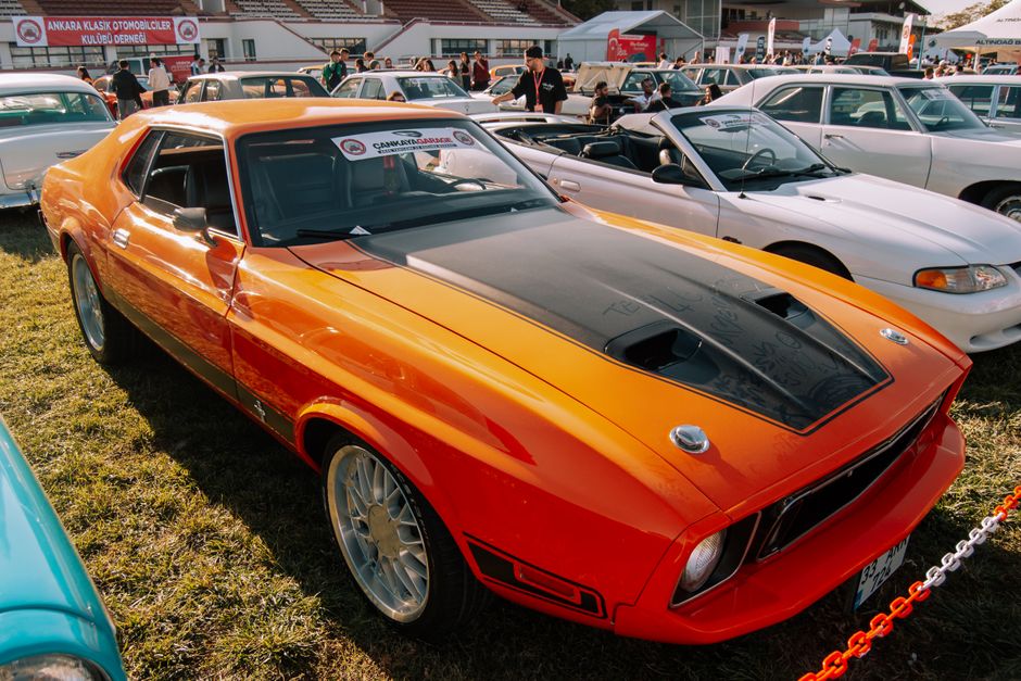 1969 Ford Mustang Mach 1: A Classic Muscle Car with Big-Block Power Up for Grabs