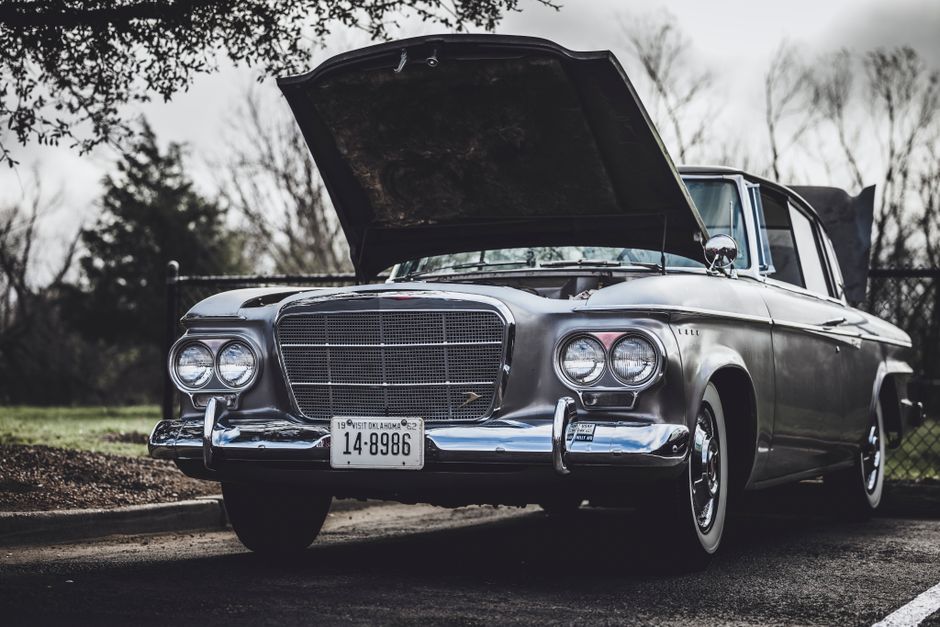 Rare Factory Sunroof: 1961 Studebaker Lark Regal Surfaces