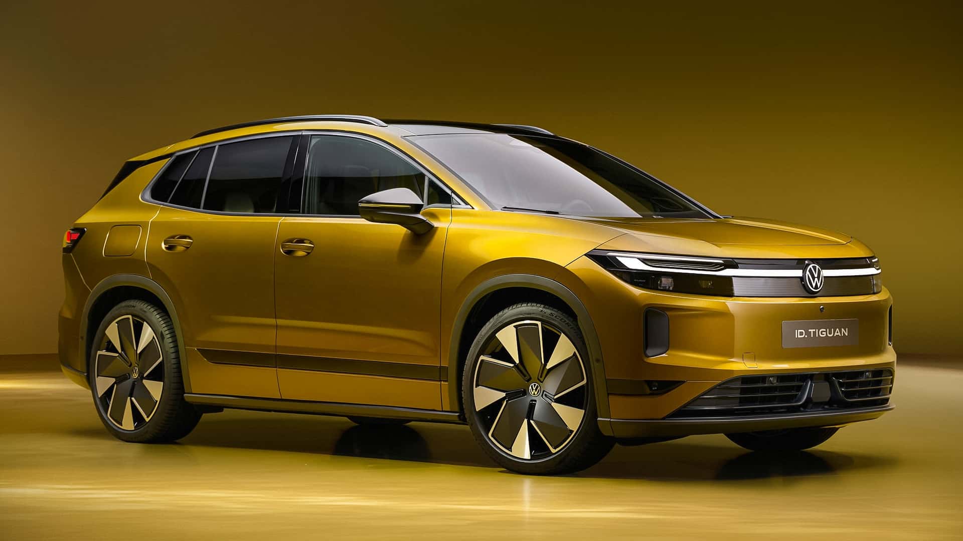 Volkswagen ID. Tiguan Debuts: The ID.4's Replacement Fixes Its Biggest Flaws