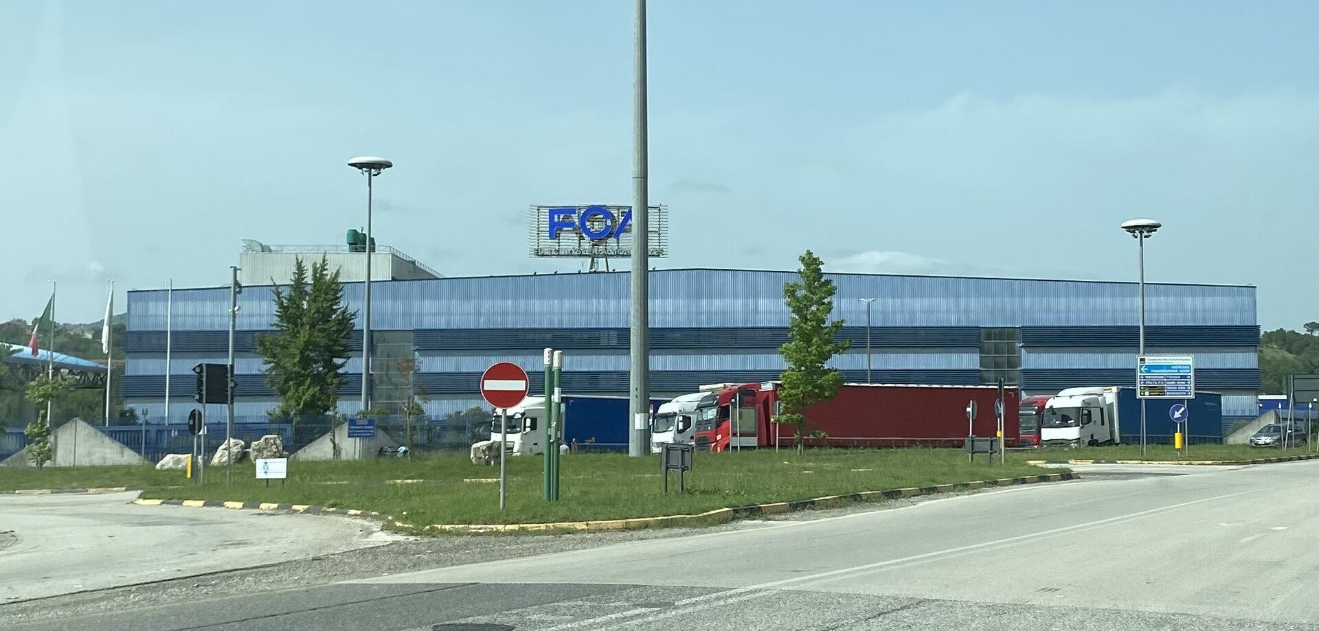 Stellantis Brampton Tesisi Satışı ABD-Kanada Ticaret Gerilimini Alevlendirdi