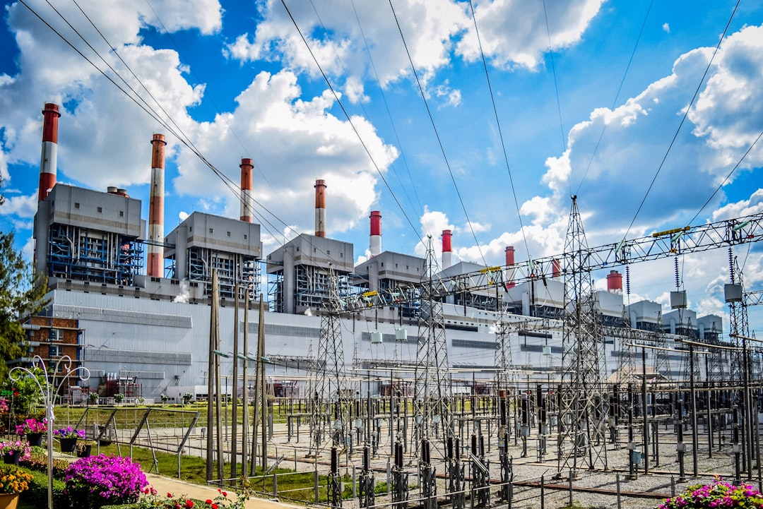 BYD Storage System Energizes Hungary's Record-Setting Battery Project