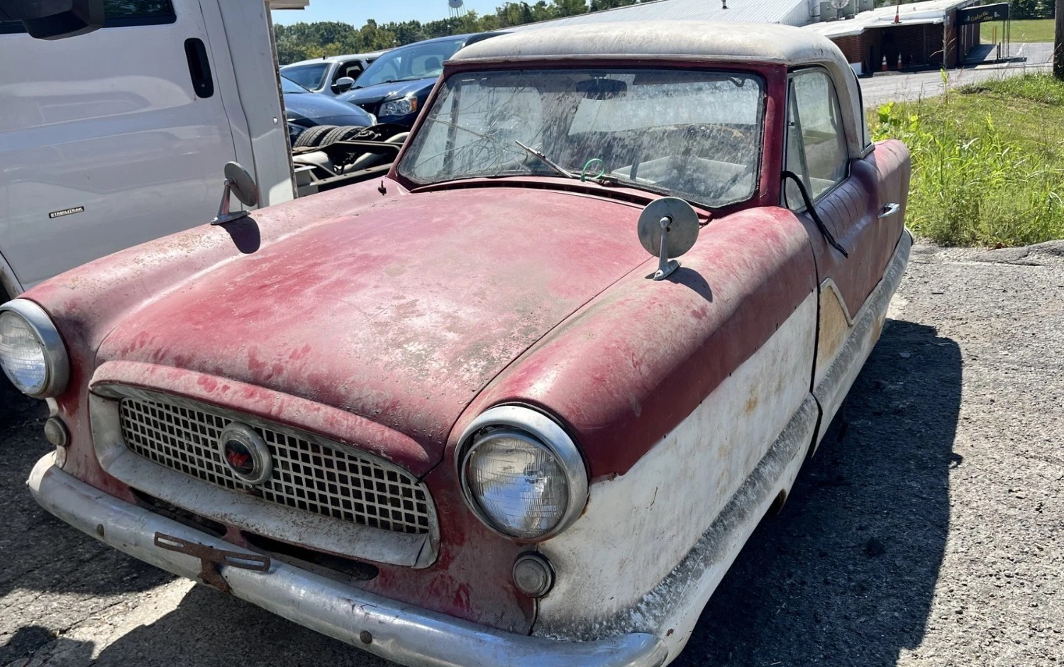 Ahırdan Çıkan 1960 Metropolitan: Transatlantik Bir Tuhaflık Yeni Sahibini Arıyor