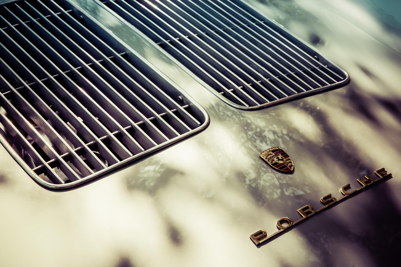 Gemballa-Tuned 1990 Porsche 928 S4 Hits the Market