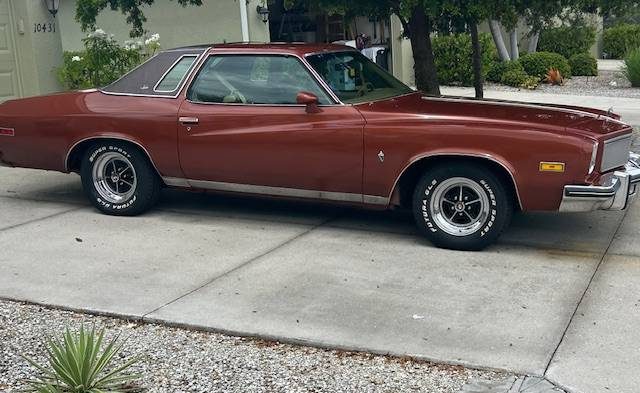 A Well-Preserved 1975 Buick Regal Colonnade Coupe Hits the Market in Florida