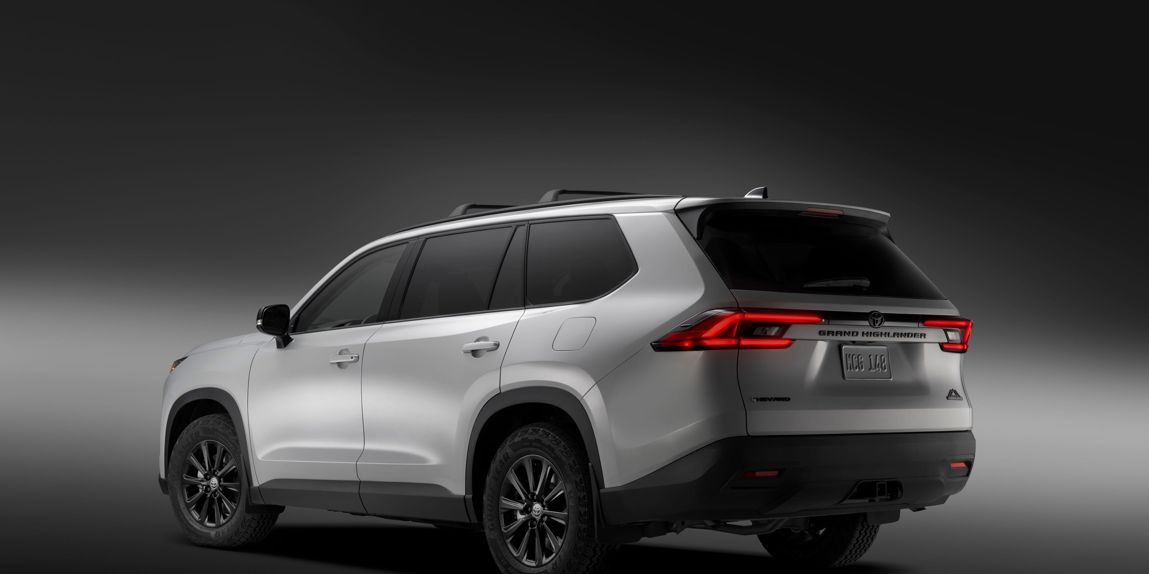 Toyota Grand Highlander Woodland Adds Off-Road Flair to the Hybrid SUV Lineup