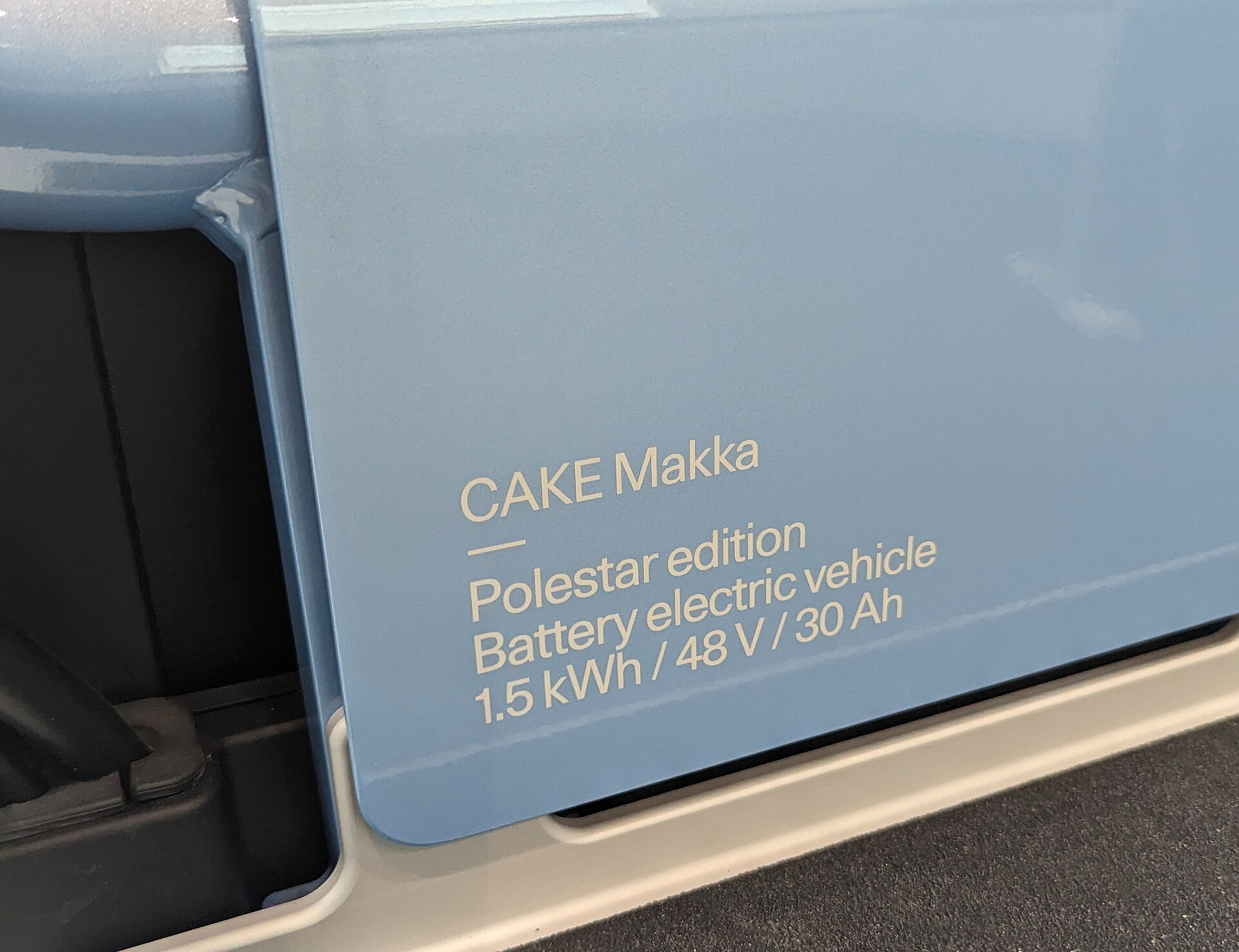 CAKE ve Polestar'dan Şehir Trafiğine Elektrikli Moped Konsepti