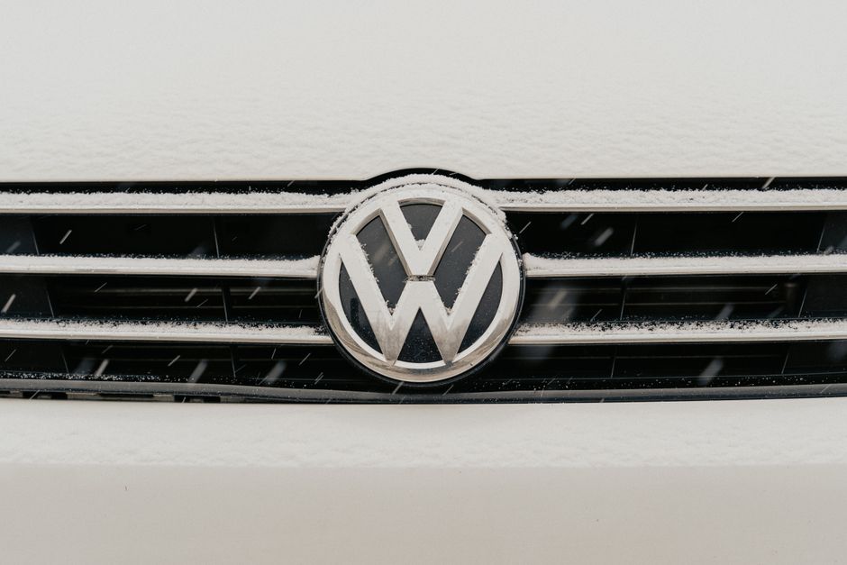 Volkswagen Issues Profit Warning After Porsche-Led $11.5 Billion Blow