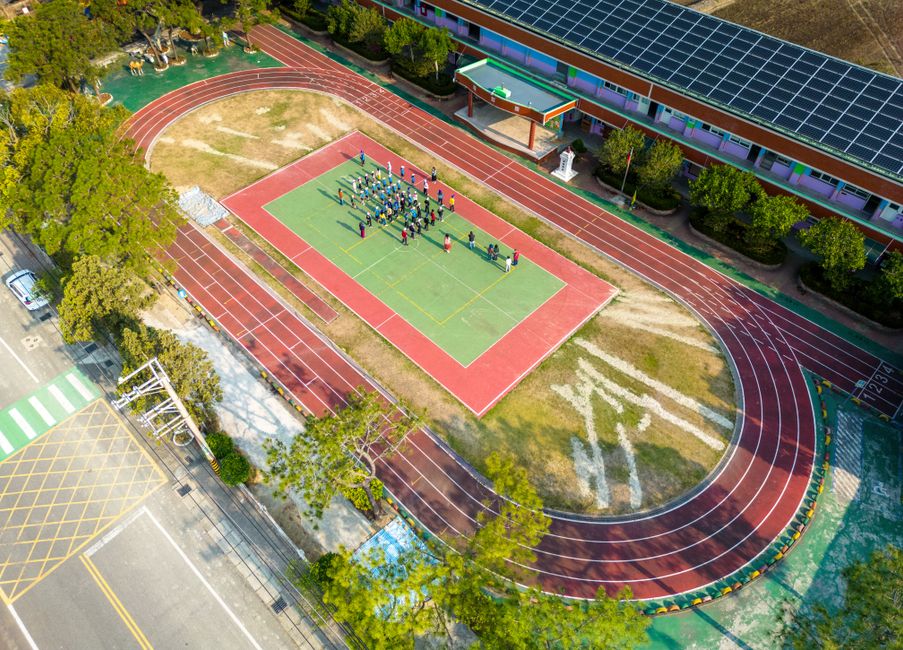 Solar Schools Surge: One in Seven US Students Now Learn in Solar-Powered Buildings