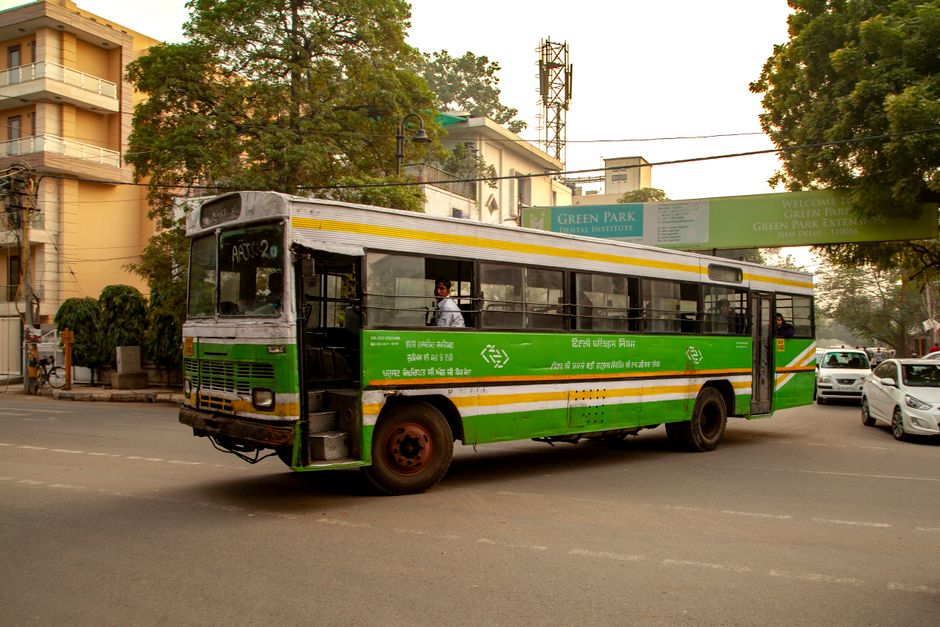 Private Bus Operators Hold the Key to India's Electric Shift, World Bank Expert Argues