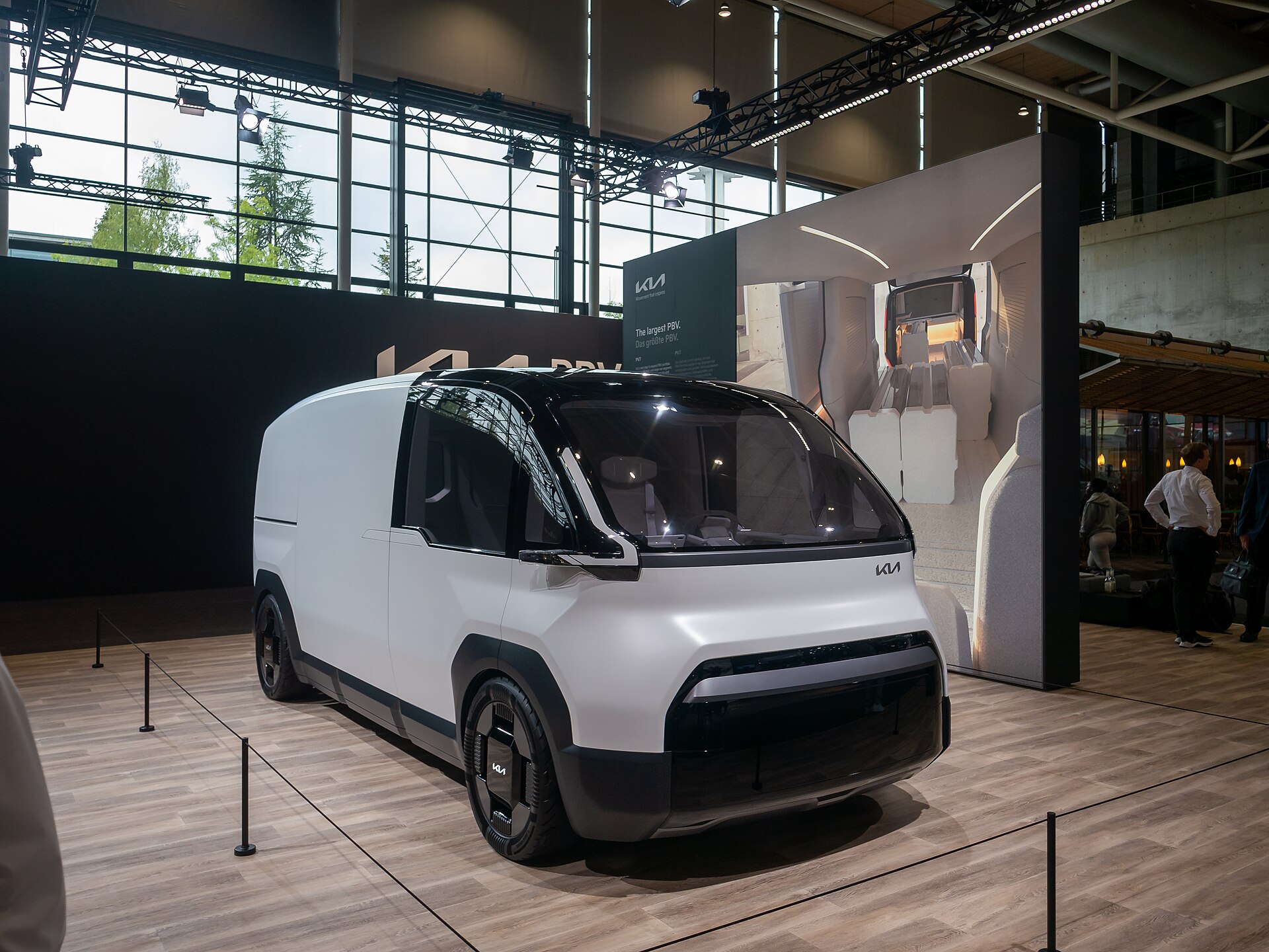 Kias Elektro-Van PV7 bei Tests auf US-Straßen erwischt
