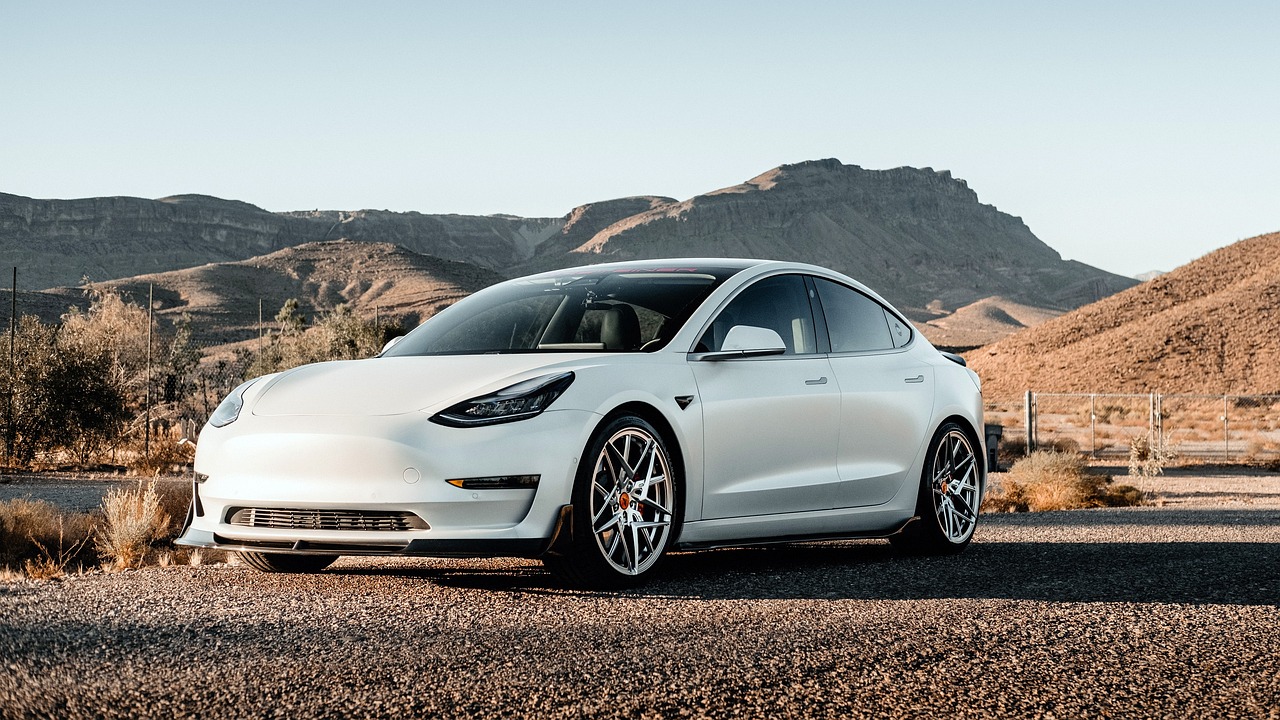 Tesla's China Retail Deliveries Slip Again in August, Down 12.4%