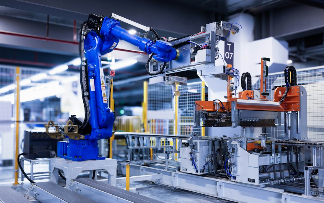 Rivian'ın Mind Robotics Şirketine Ford'un Eski Elektrikli Araç Şefi Doug Field Başkan Oldu