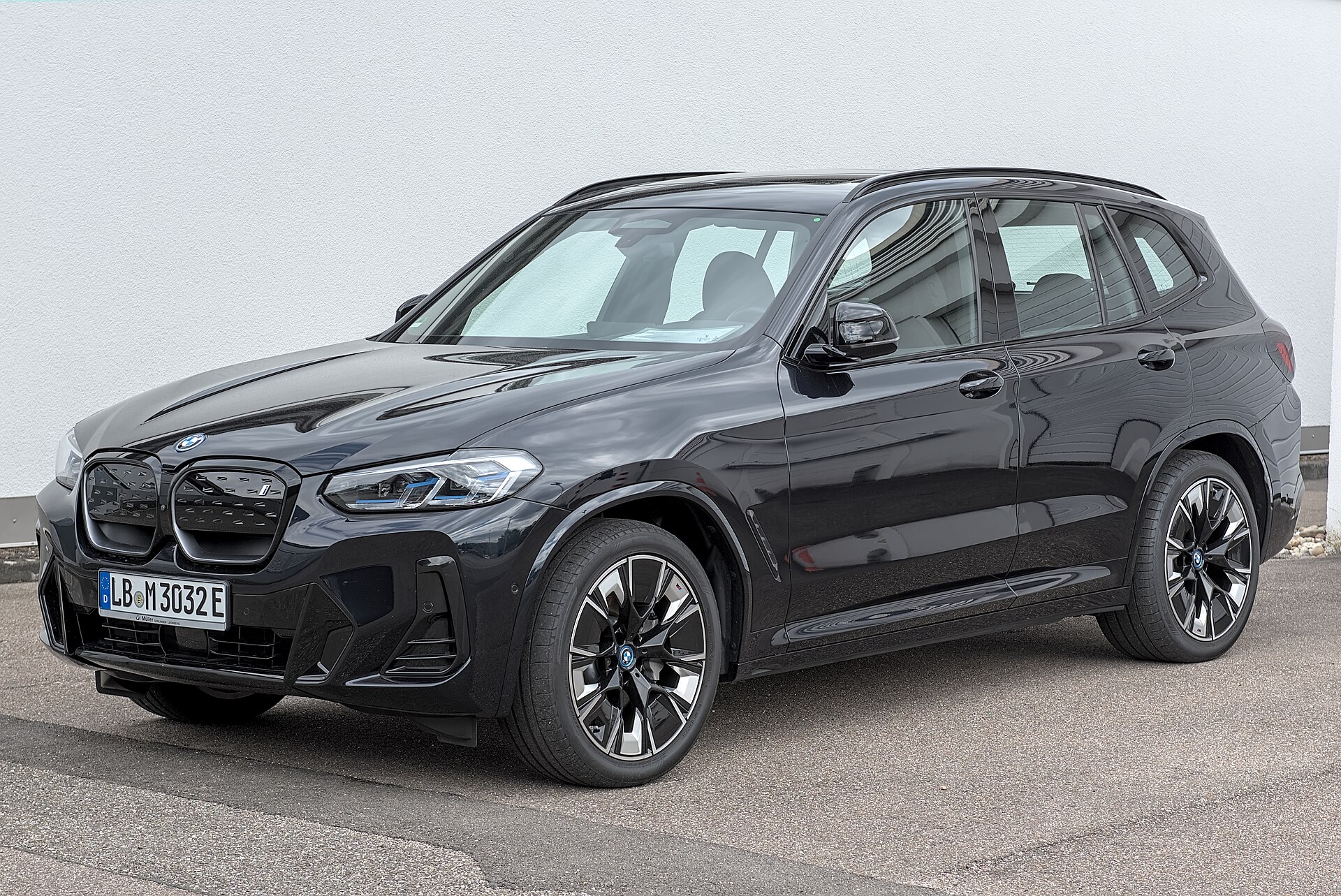 BMW iX3 sorgt für Aufsehen: Jede dritte E-Auto-Bestellung von BMW in Europa entfällt nun auf das neue Modell