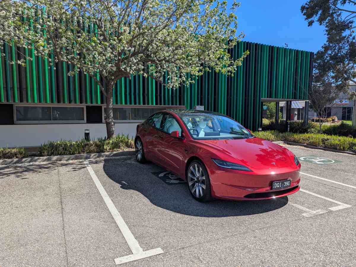 Tesla Trims Model 3 Sticker Prices in Australia by up to $2,750