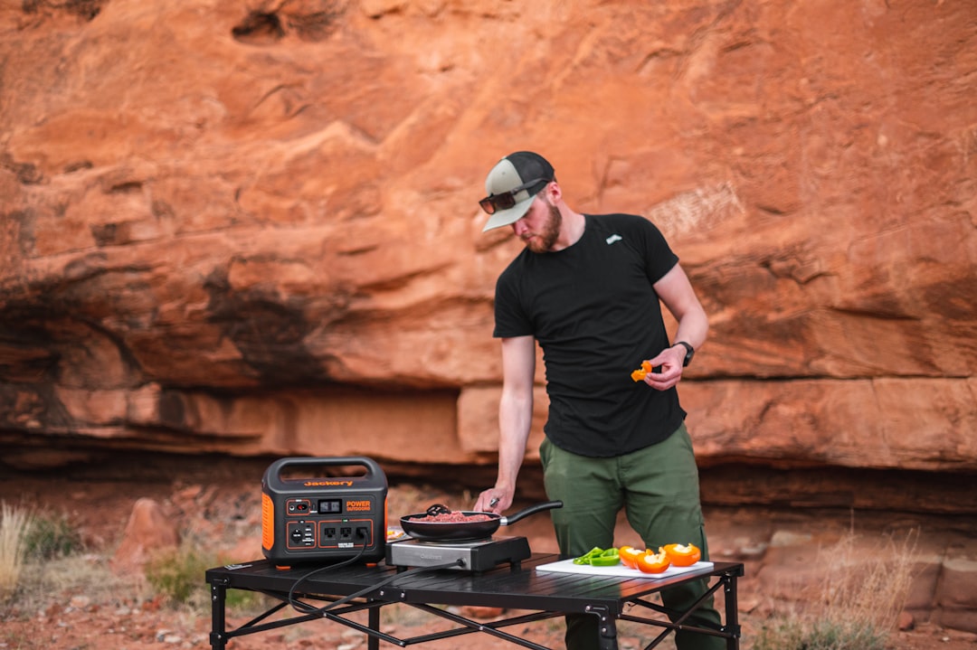 Jackery Expands HomePower 1000 Plus v2: More Power, More Flexibility for Home, Camp, and Jobsite