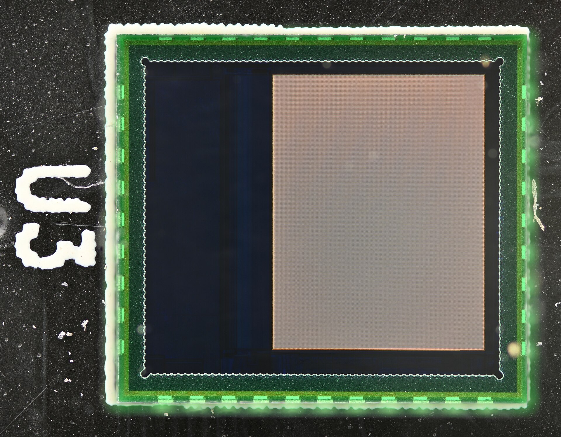 Omnivision Unveils OAX7700 Image Sensor with AI Parking Surveillance