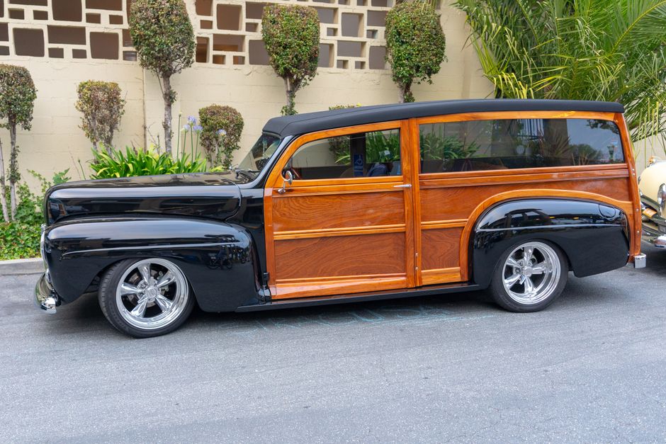 A Rare Triple Find: Three 1950 Chrysler Town and Country Coupes Together